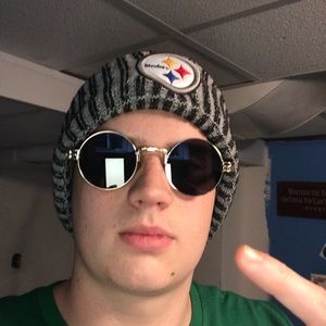 Meet your Posher, Andrew